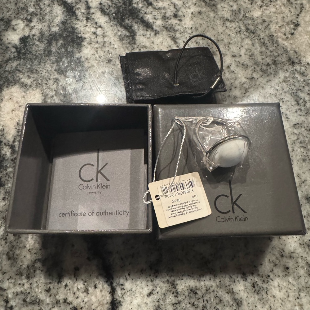 Calvin Klein Silver Ring Minimalist Design - Picture 2 of 2